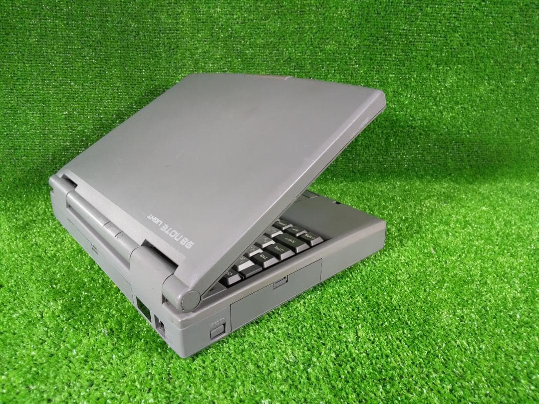 PC-9821 Lt2／Win3.1 ＆ Eo sys／液晶良好／おまけ自作AC