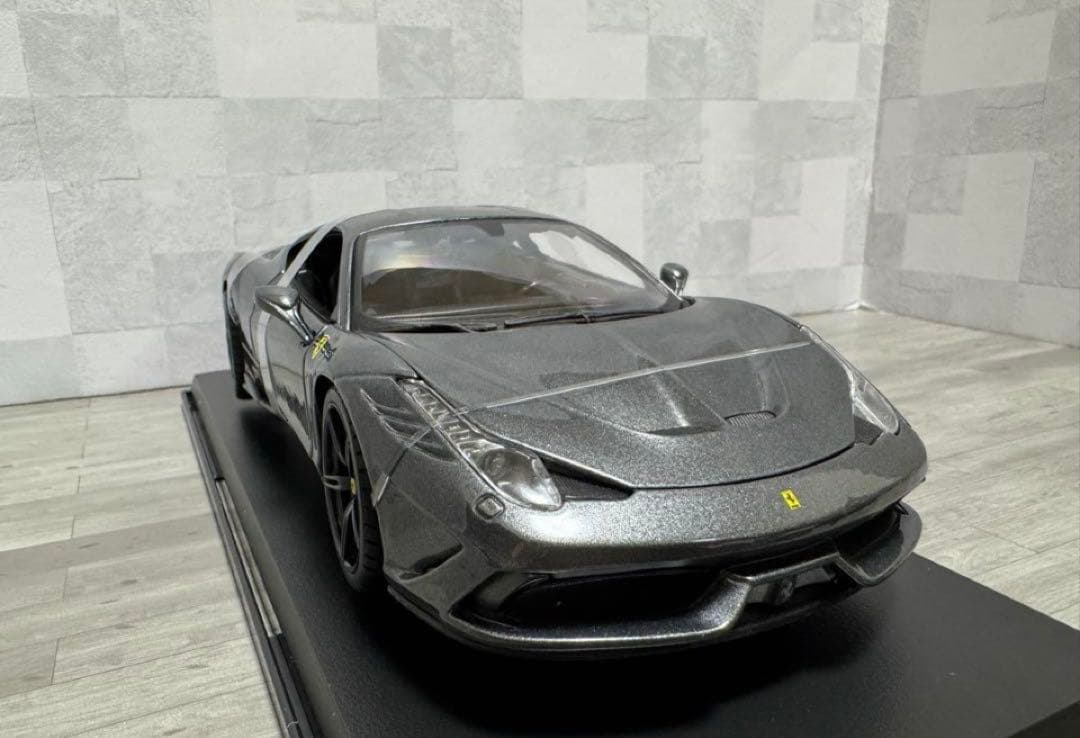 新品 Maisto Ferrari 458 Speciale 希少色 1:18