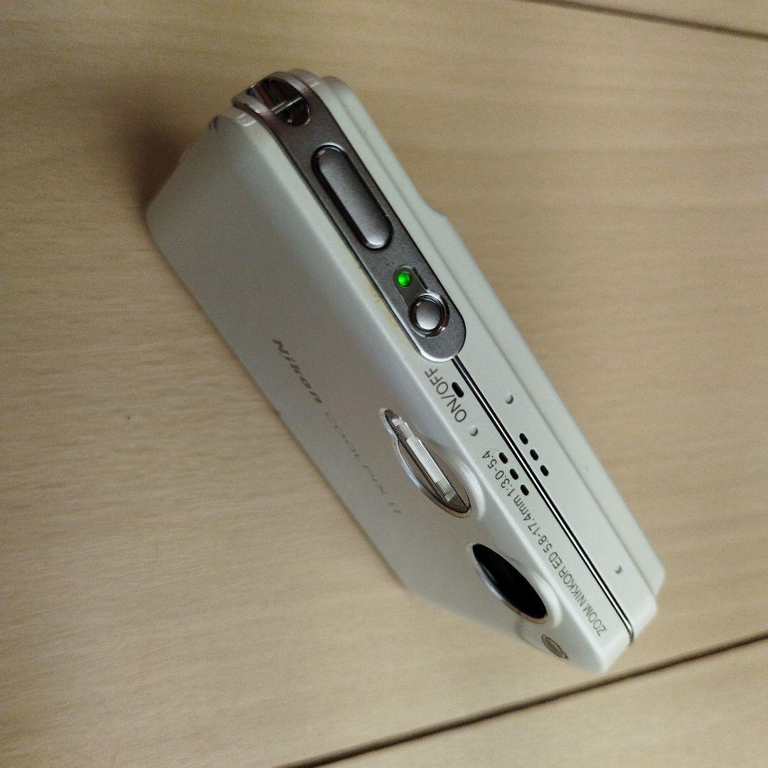 Nikon COOLPIX S1 ホワイト