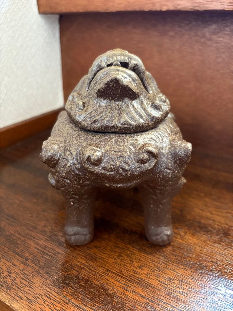 獅子　置物
