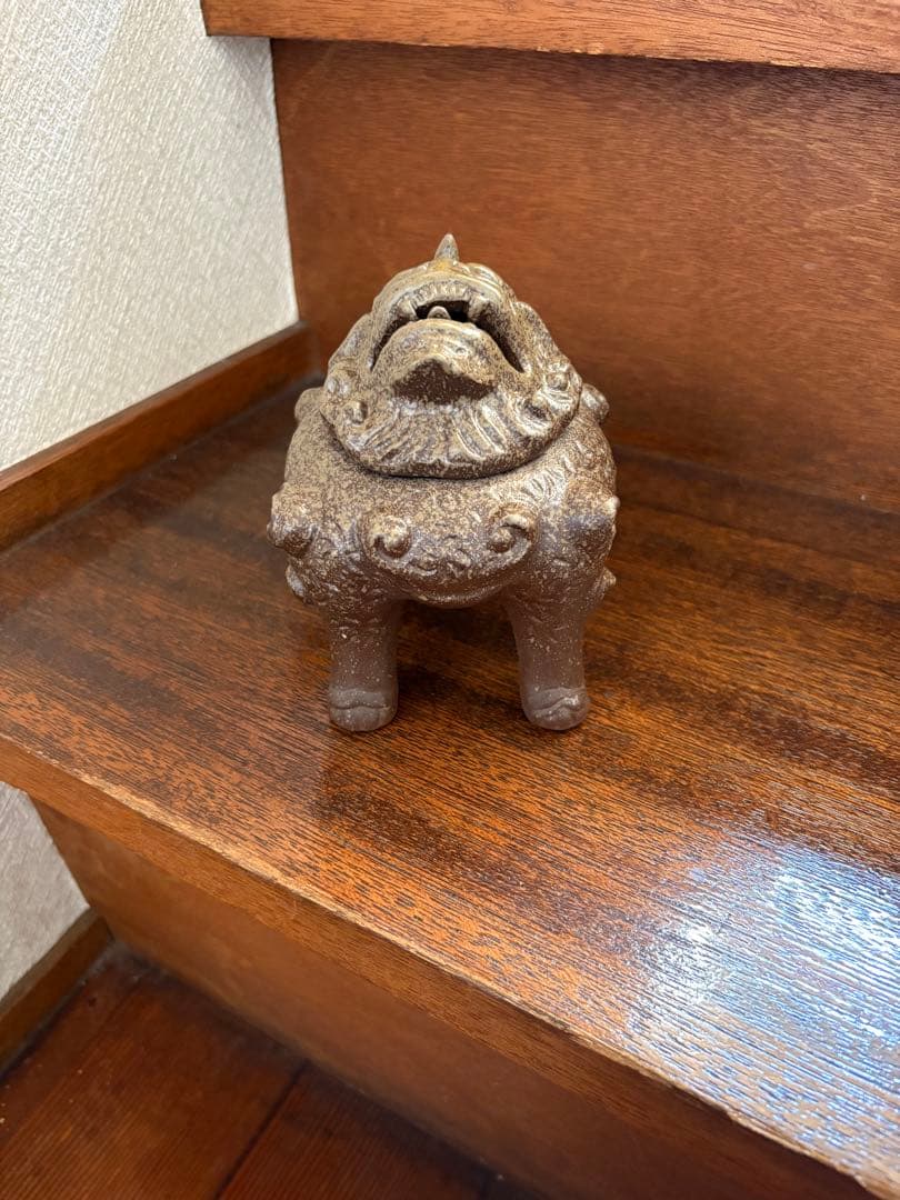 獅子　置物