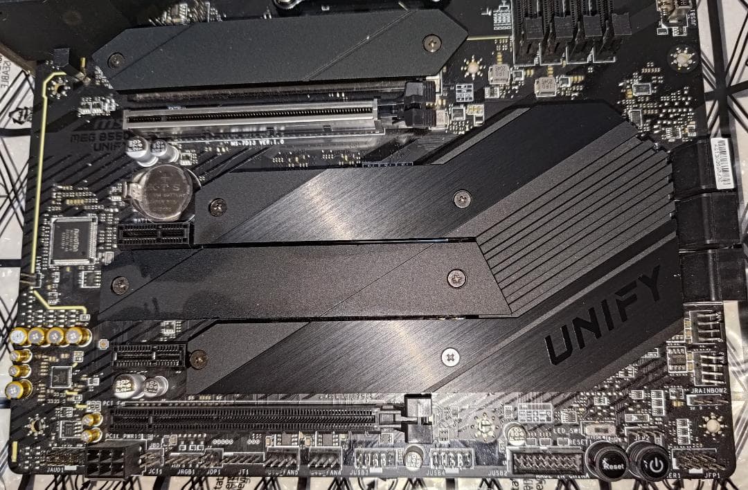 ろ*じ様 MSI MEG B550 UNIFY AM4 ハイエンド マザーボード