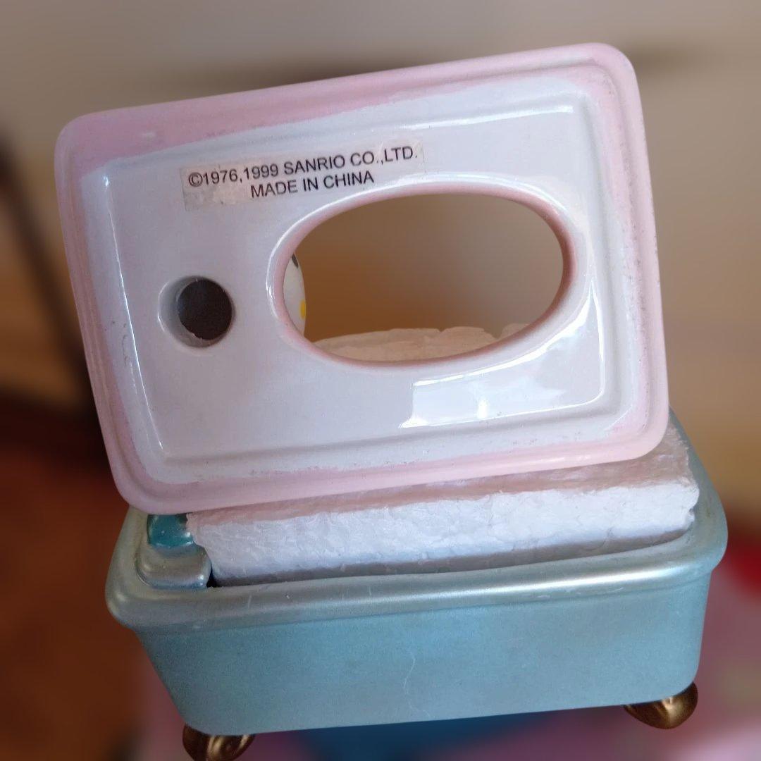 レア　サンリオ キティ　 陶器ミニティッシュケース　ピンク✖ブルー新品