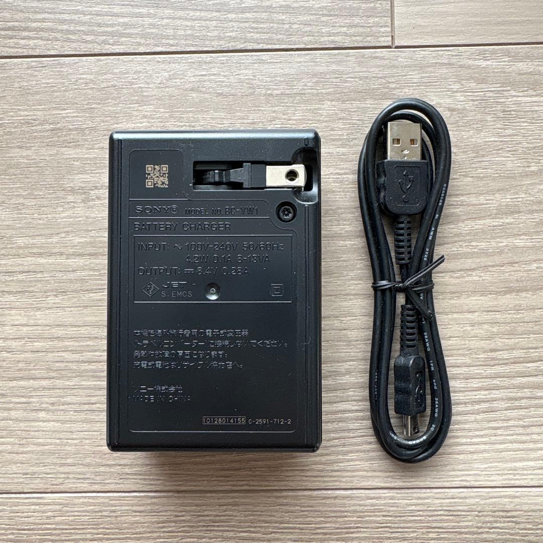 SONY ミラーレス一眼　NEX-C3 広角、標準レンズセット