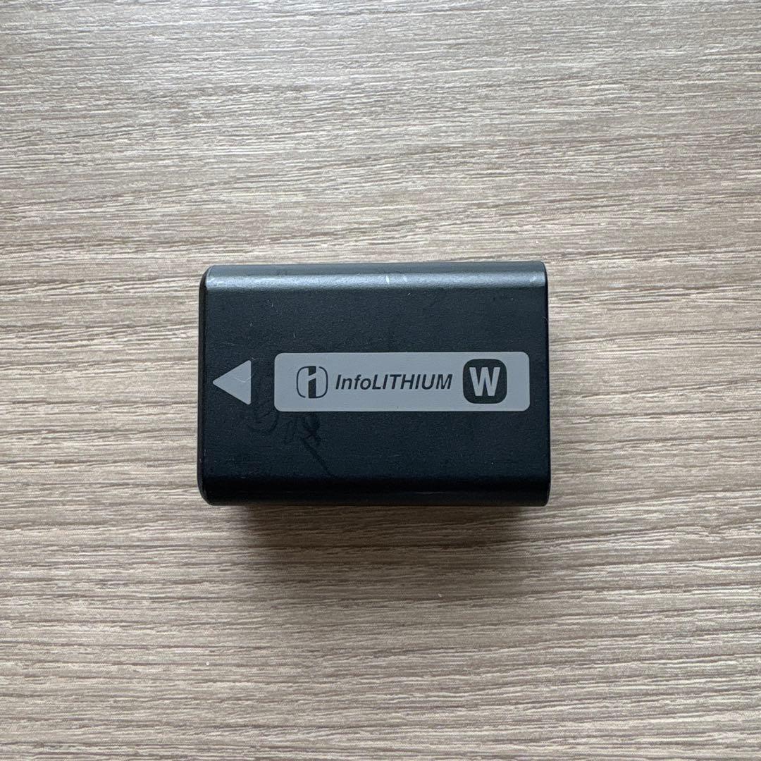 SONY ミラーレス一眼　NEX-C3 広角、標準レンズセット