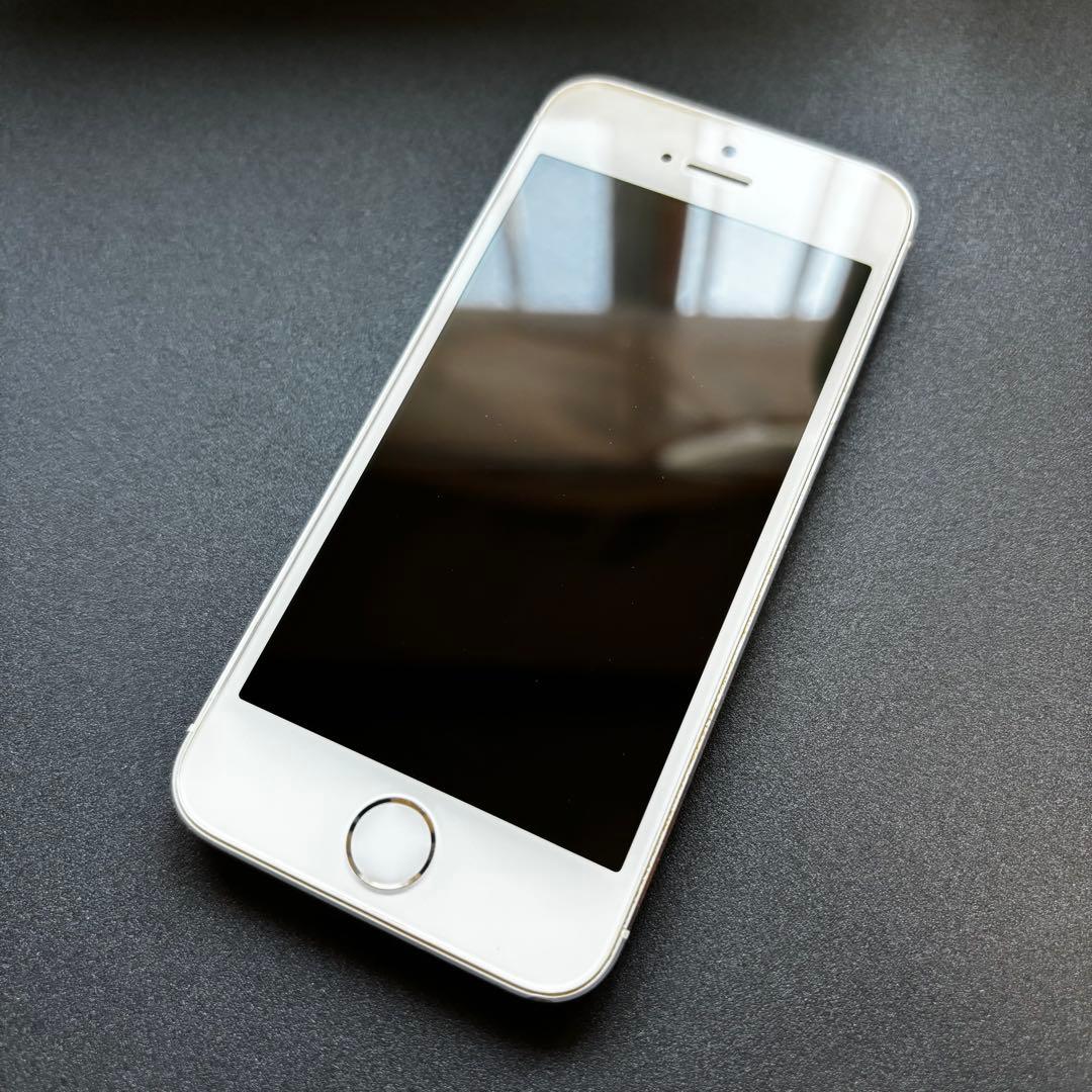✨バッテリー新品交換済 : 美品✨Apple iPhone 5s 32GB