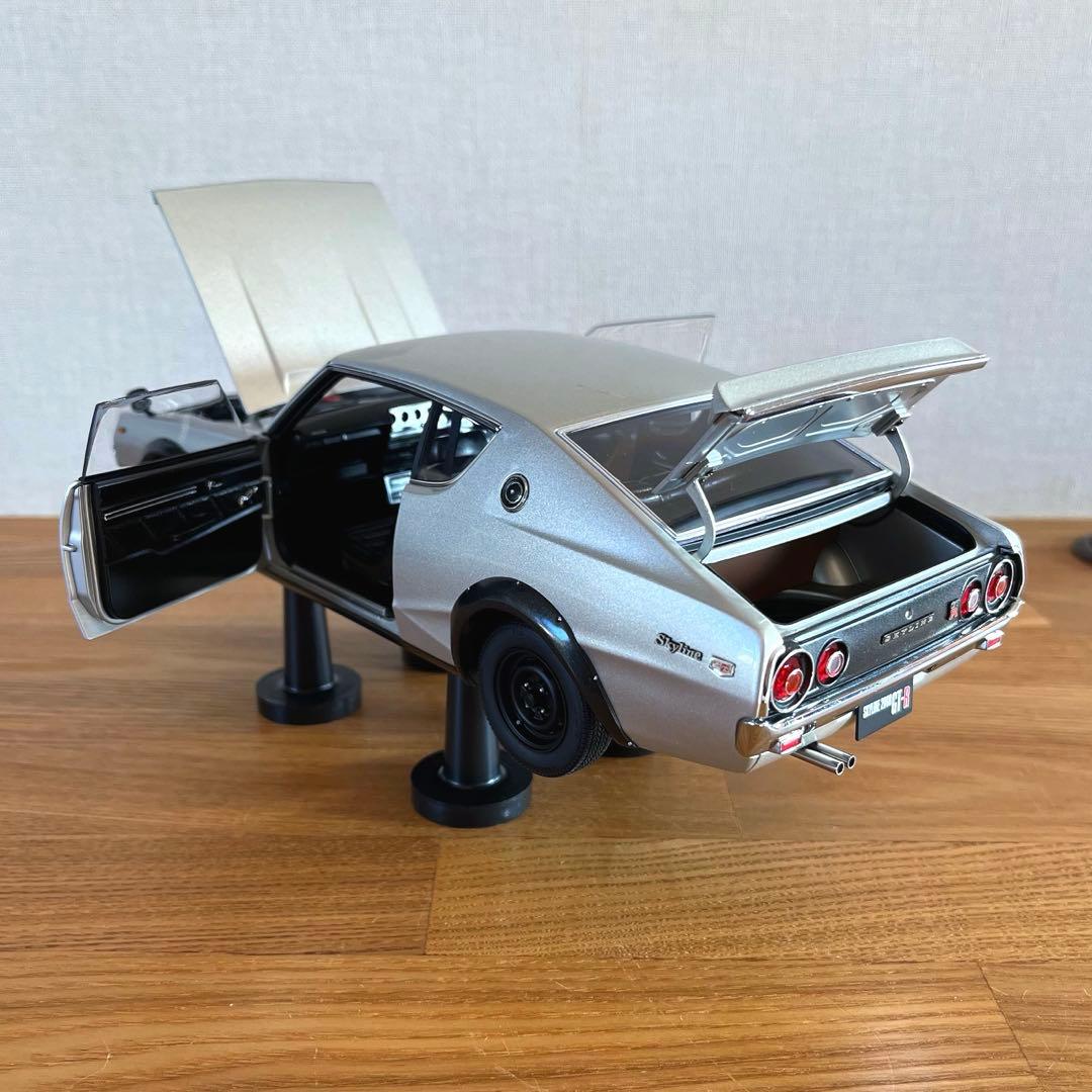 【美品】1/18 オートアート 日産 スカイライン 2000 GT-R ケンメリ