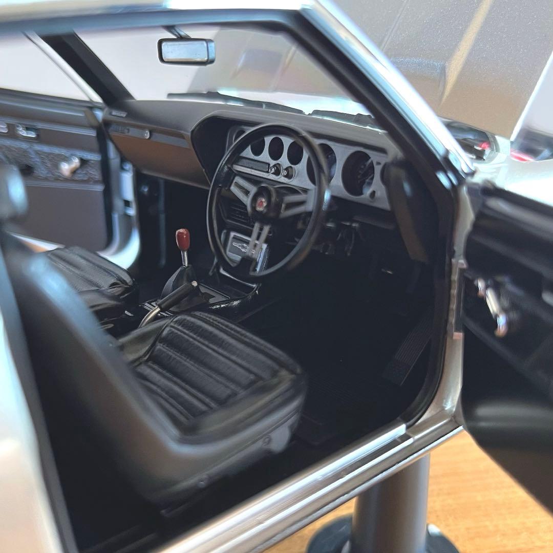 【美品】1/18 オートアート 日産 スカイライン 2000 GT-R ケンメリ