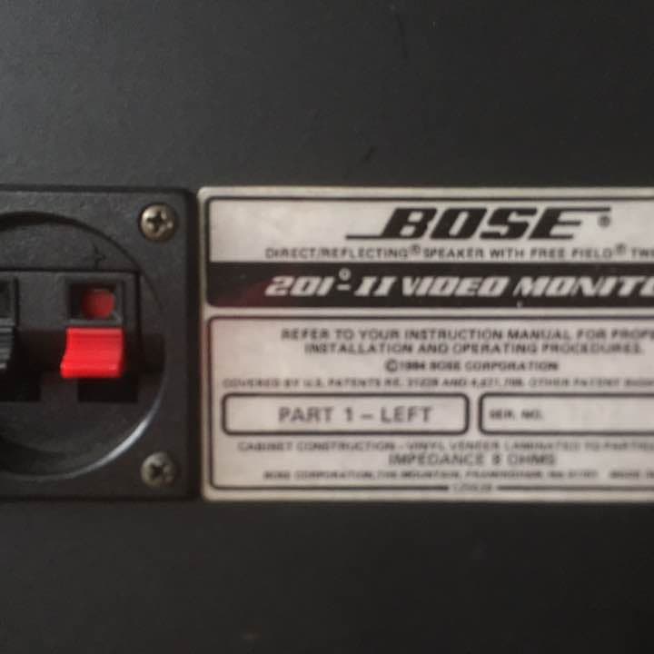 スピーカー・ウーファー bose 201-ii video monitor