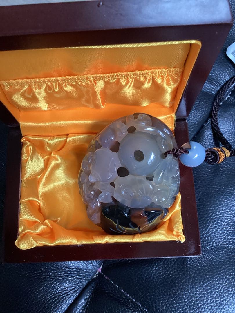 瑪瑙　彫刻品