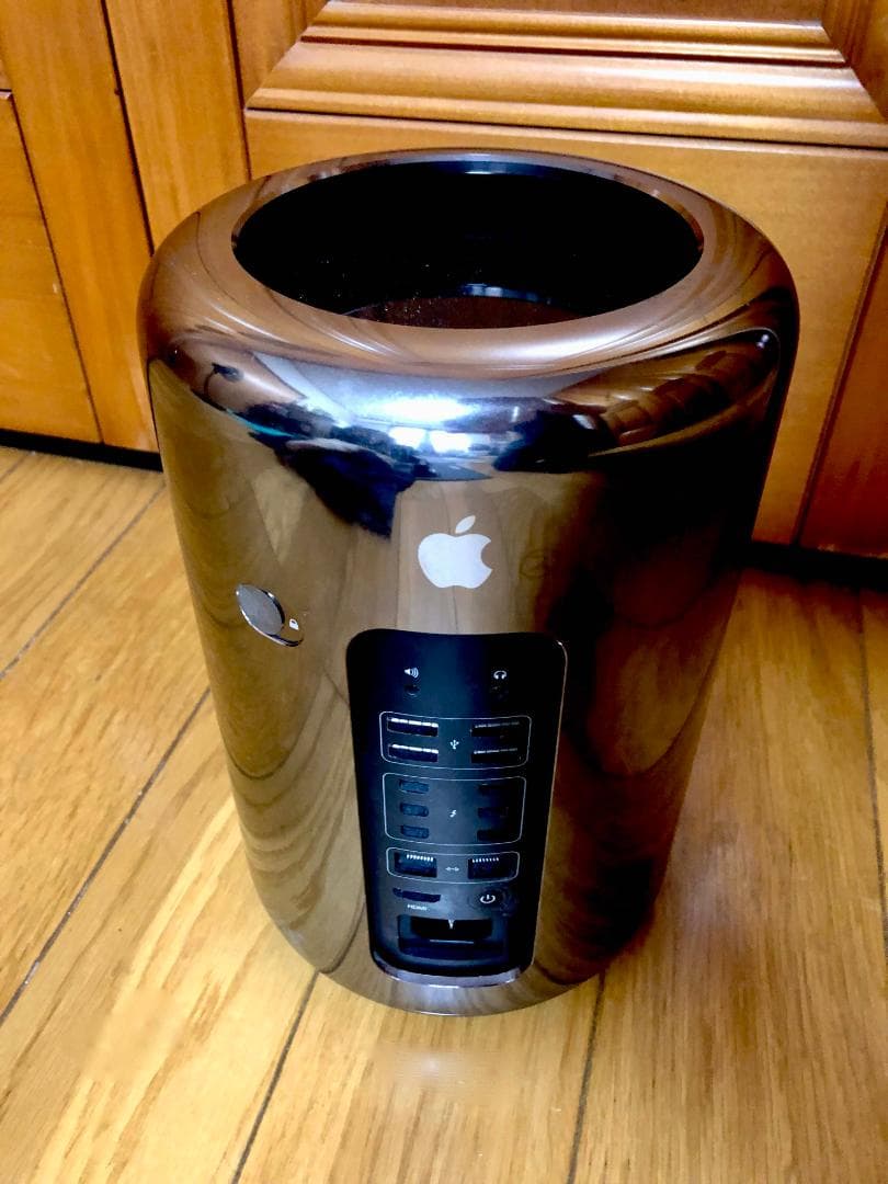 Macデスクトップ Apple Mac Pro (Late 2013)