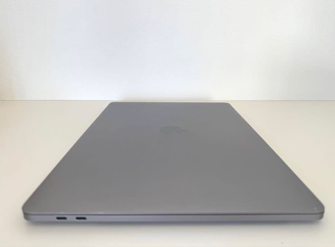 MacBook Pro 2018 i9 32GB 1TB 美品