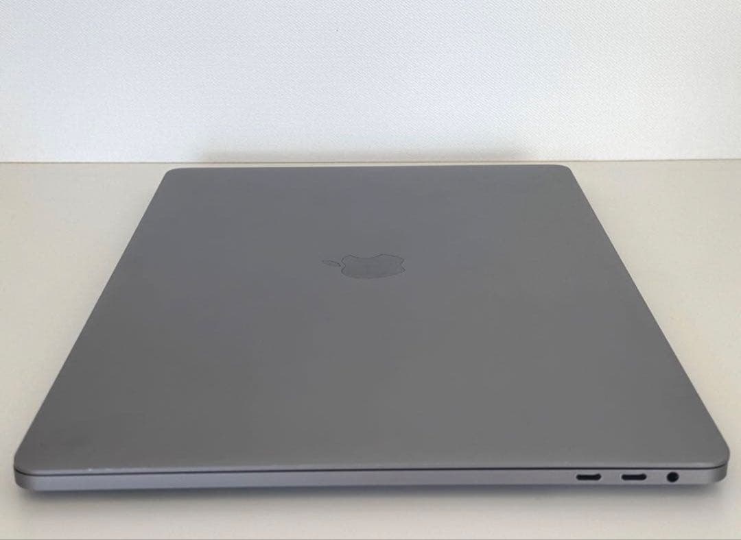 MacBook Pro 2018 i9 32GB 1TB 美品