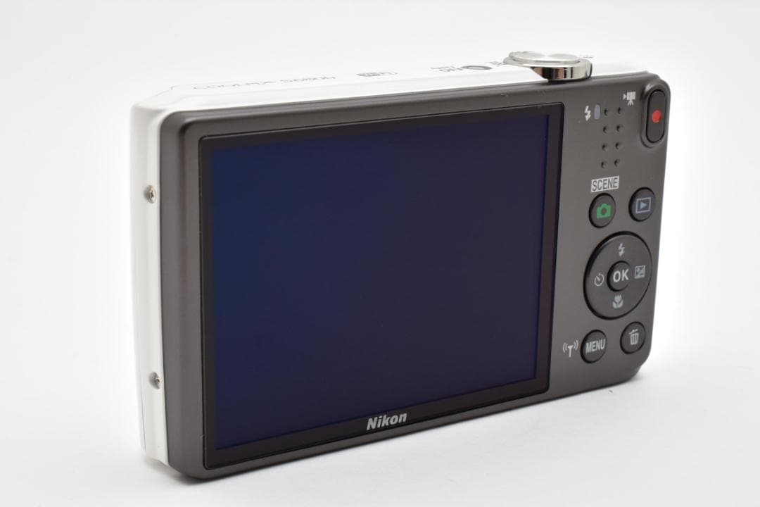 【極美品】Nikon COOLPIX S6800 ホワイト　動作確認済