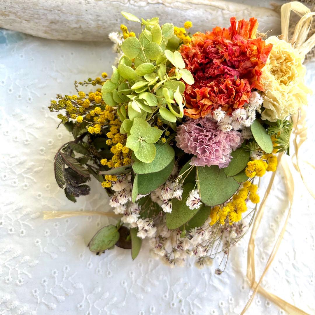 ナチュラルスワッグ　ラナンキュラス  ミモザ　かすみ草　母の日　母の日ギフト