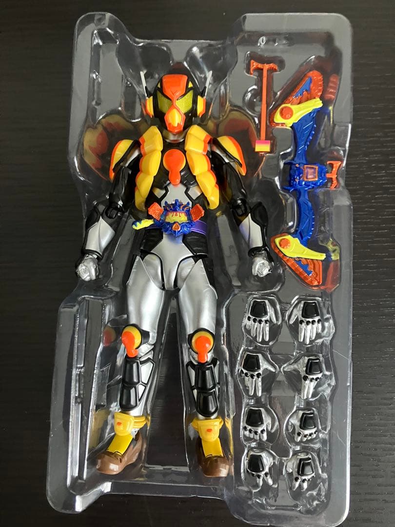 SHフィギュアーツ 仮面ライダーヴラム