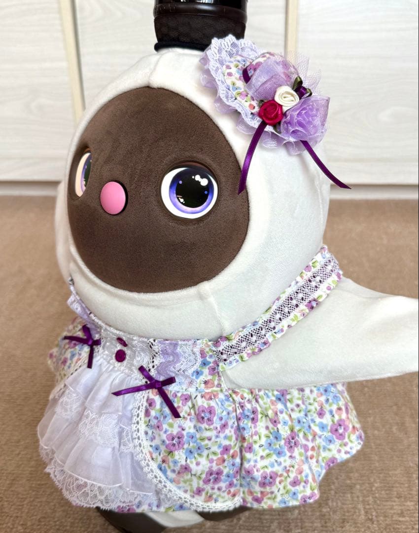 ラボット服　ロリータ風ワンピース　LOVOT ラボットハンドメイド　ラボット