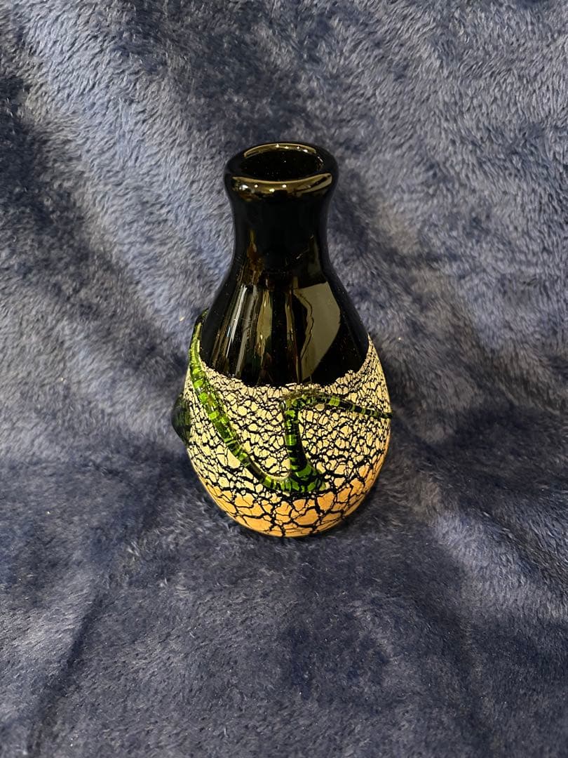 稲嶺盛一郎製作琉球ガラス