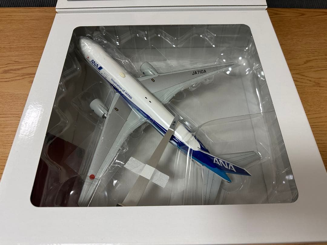 ANA 1/200 NH20087 B777-200ER IOJタグJA710A