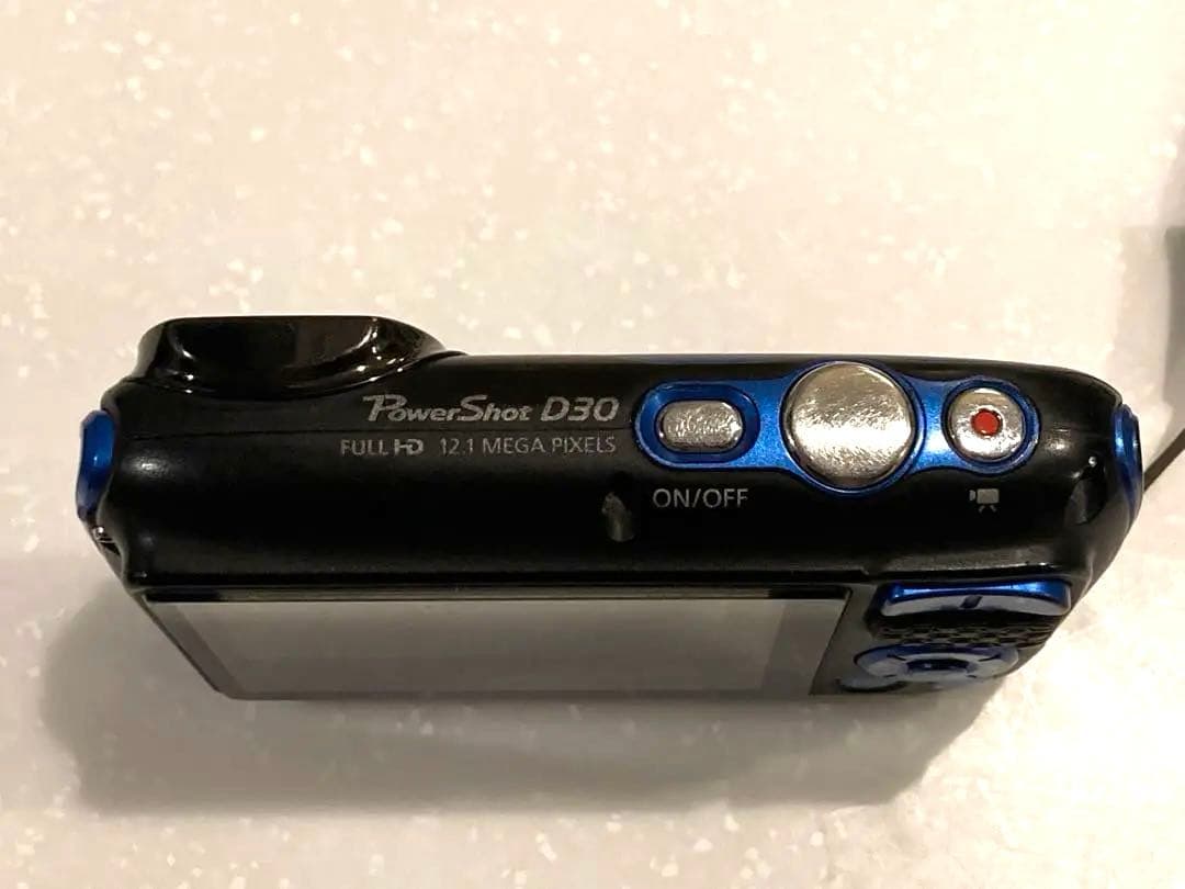 【動作品】　Canon Power Shot D30 デジタルカメラ ブルー