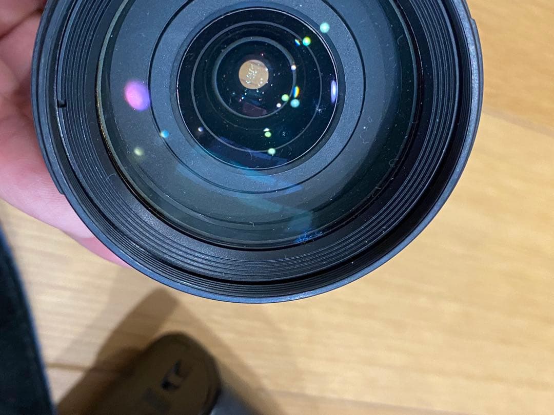 Canon EOS Kiss 初代黒　デジタル一眼タムロン　18-200 動作品