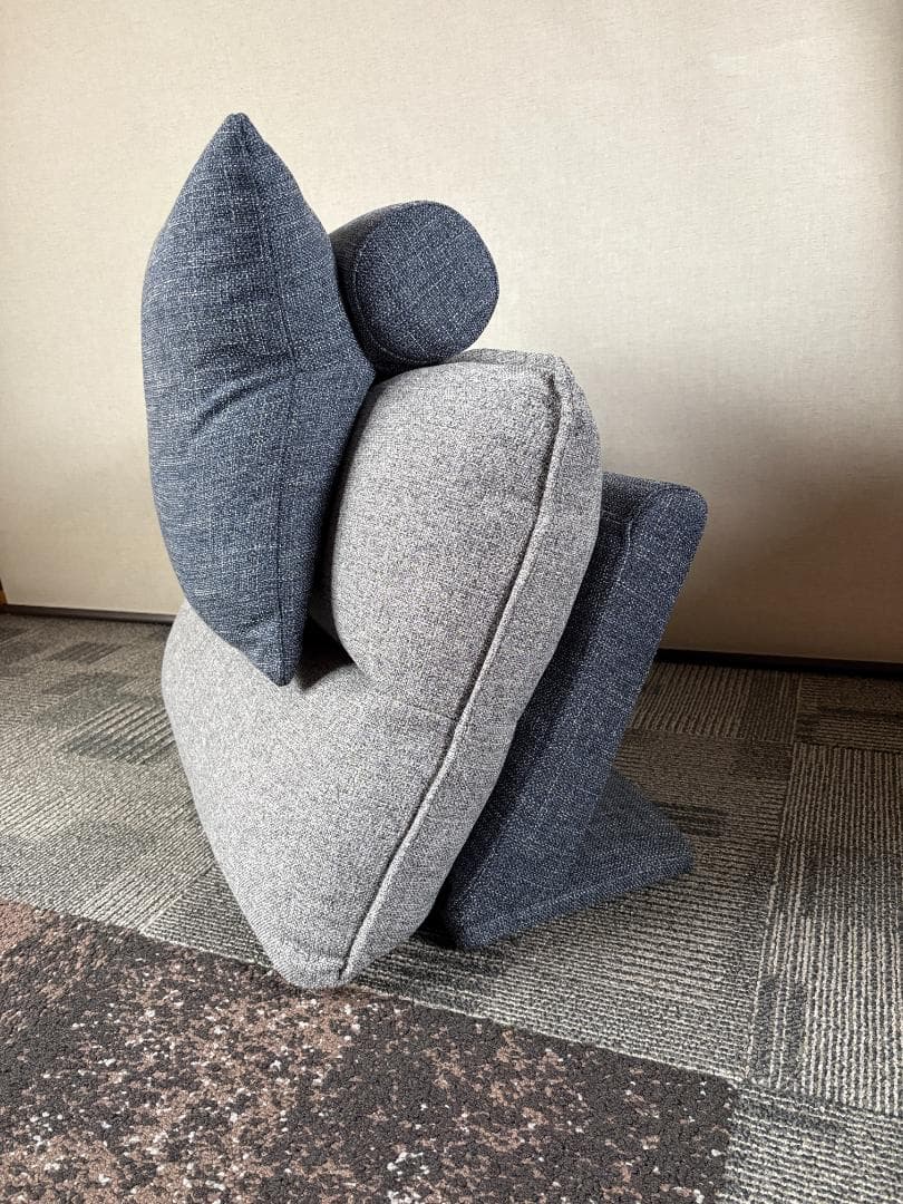 背もたれクッション　ニトリ　（ソファベッドフリーリーGY布）