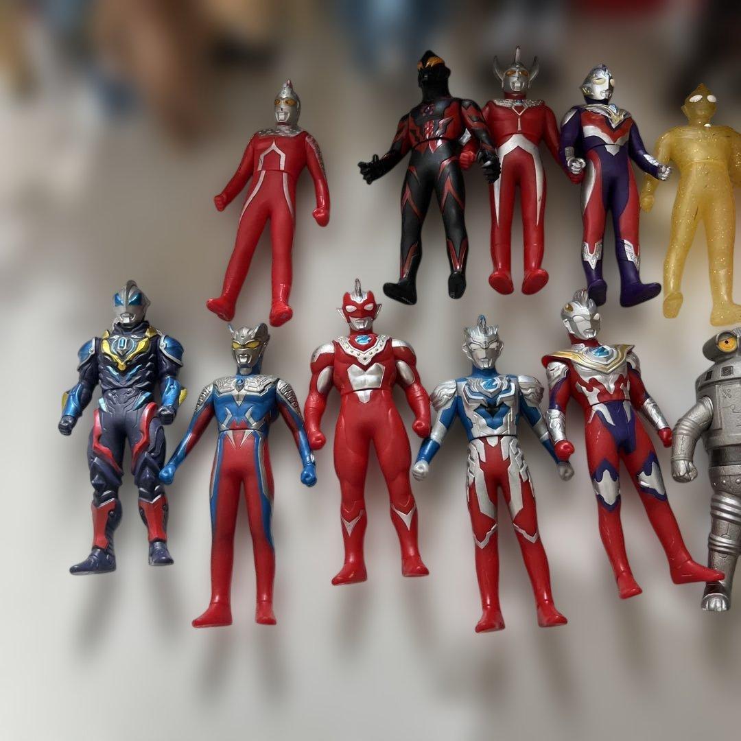 ウルトラマン 戦士 怪獣 フィギュア 40体 以上 ゼット ゼロ トリガー 他