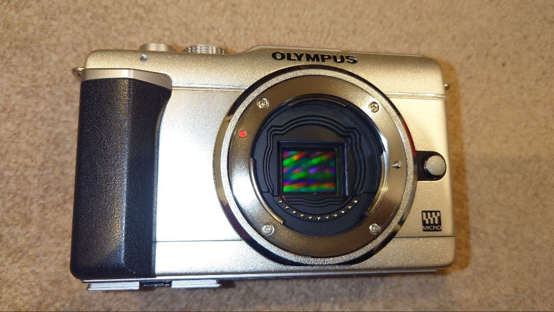 再々値下げ！【美品】OLYMPUS PEN E-PL1+SDカード32GB
