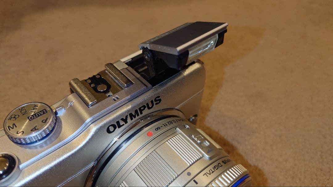 再々値下げ！【美品】OLYMPUS PEN E-PL1+SDカード32GB