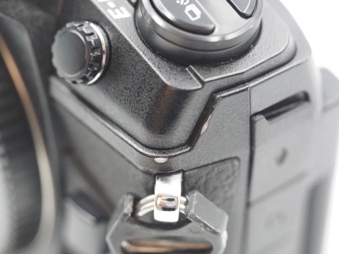 デジタルカメラ OLYMPUS OM-D E-M1 mark II