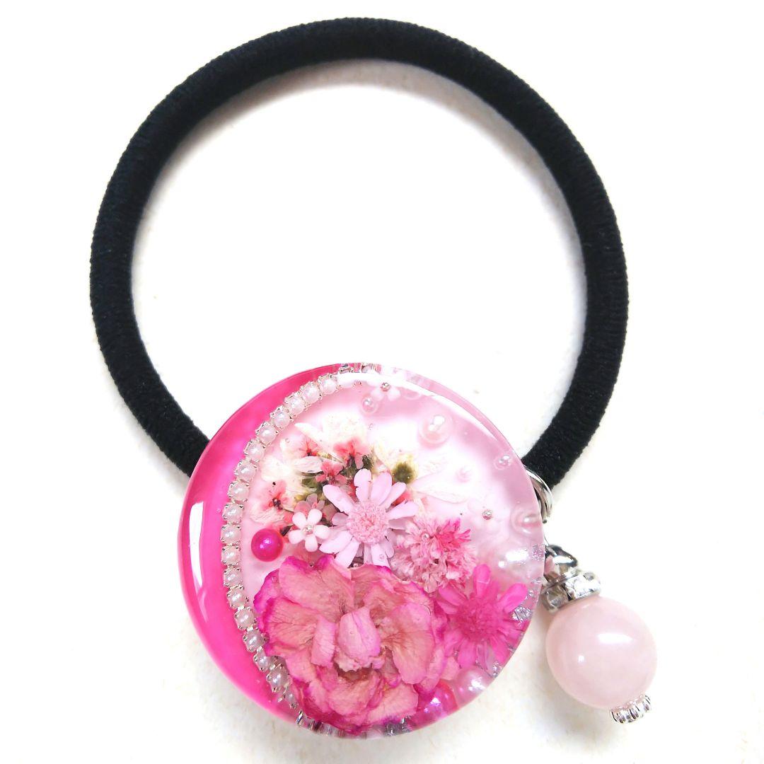 ヘアゴム レジン 3.2㎝丸天然石ローズクォーツとミニ薔薇 ラブリーピンク