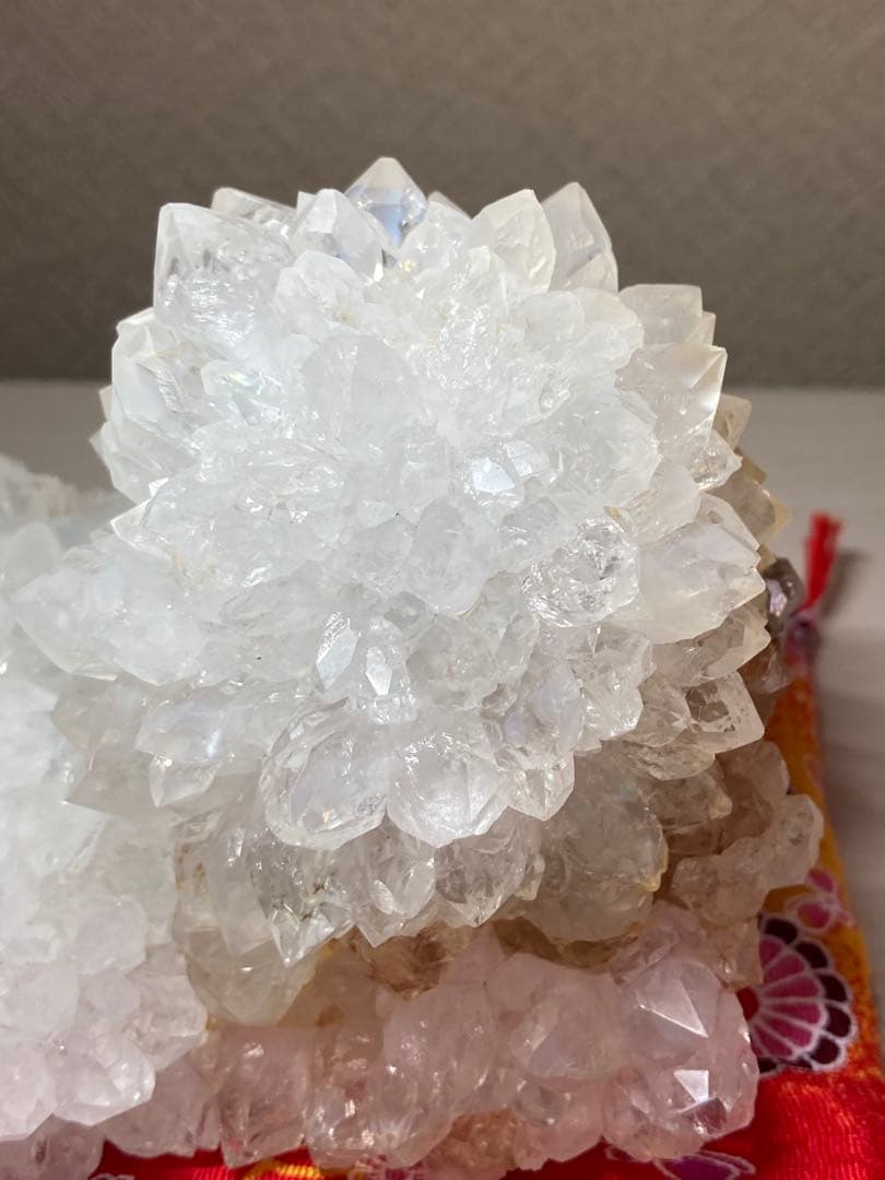水晶　菊花水晶　クラスタ　原石　鉱物　天然石　パワーストーン　浄化　特大　置物
