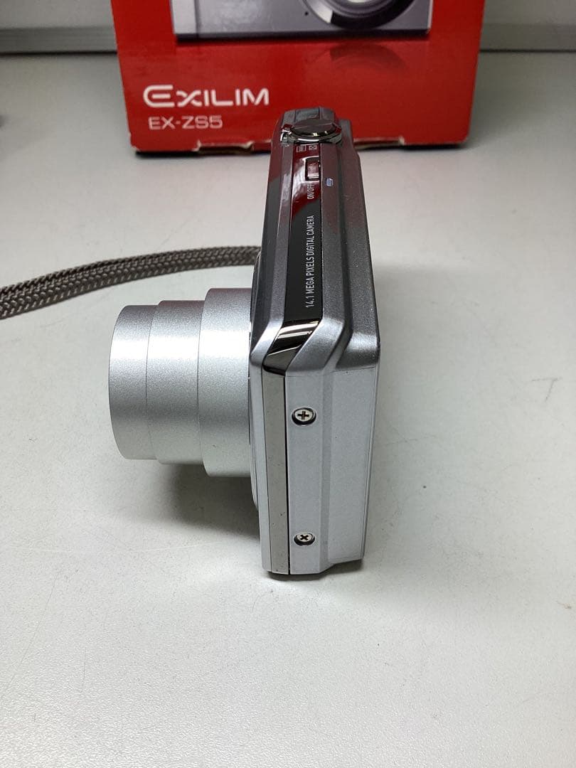 y*i様 CASIO EXILIM EX-ZS5 撮影可能