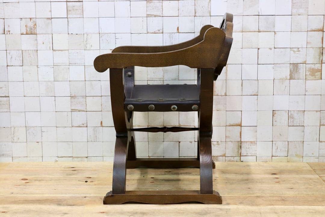 GMIK396A○サボナローラ ダンテスカチェア ヴィンテージ モダン 革張り