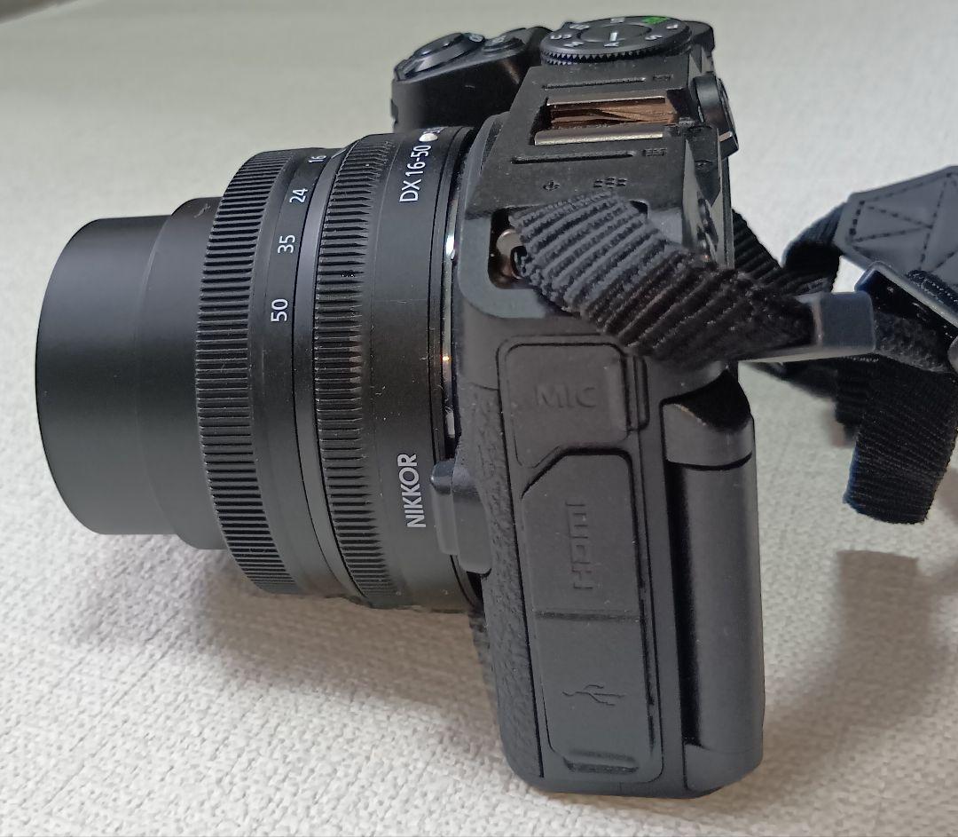 Nikon Z 30 ミラーレス一眼 本体