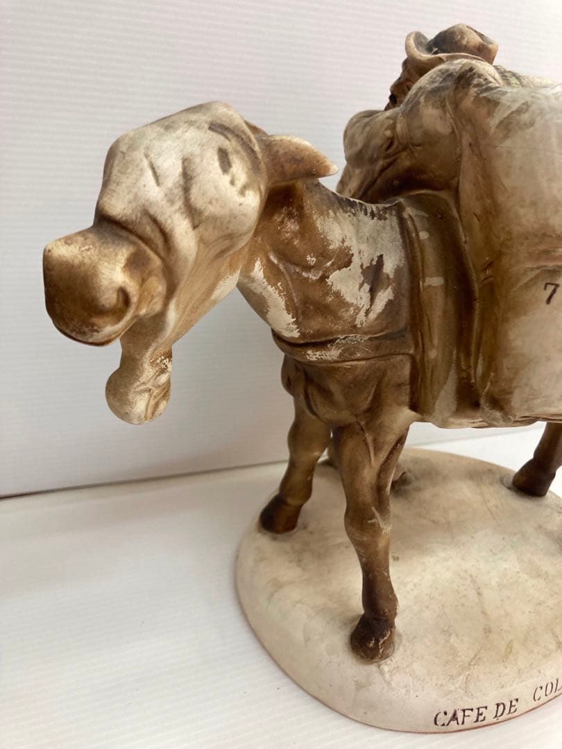 ゴメス人形 コロンビア 陶器の農夫と牛の彫刻　喫茶店　レトロ