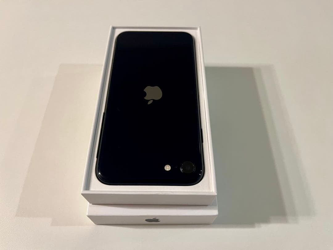 iPhone SE3 64GB ミッドナイト バッテリー85% フルセット