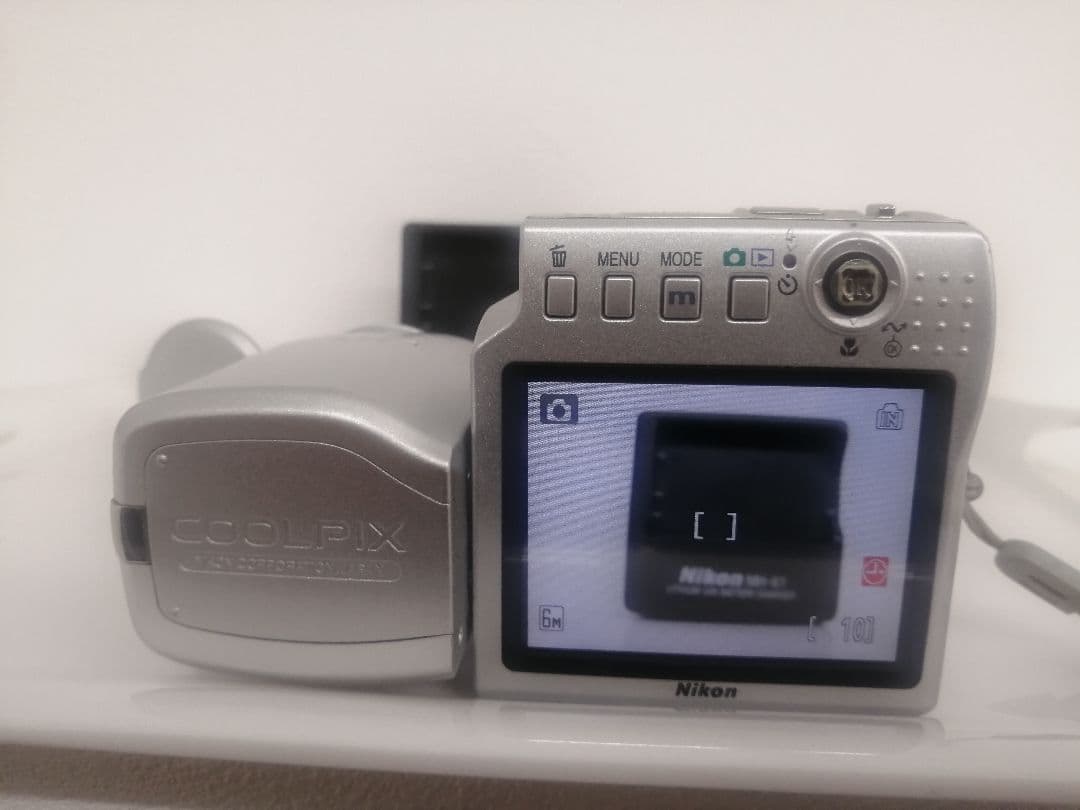 I*C様 Nikon COOLPIX S10 コンパクトデジタルカメラ
