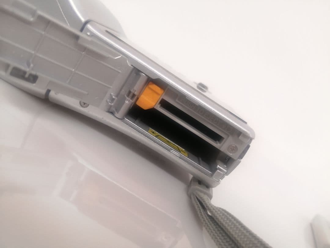 I*C様 Nikon COOLPIX S10 コンパクトデジタルカメラ