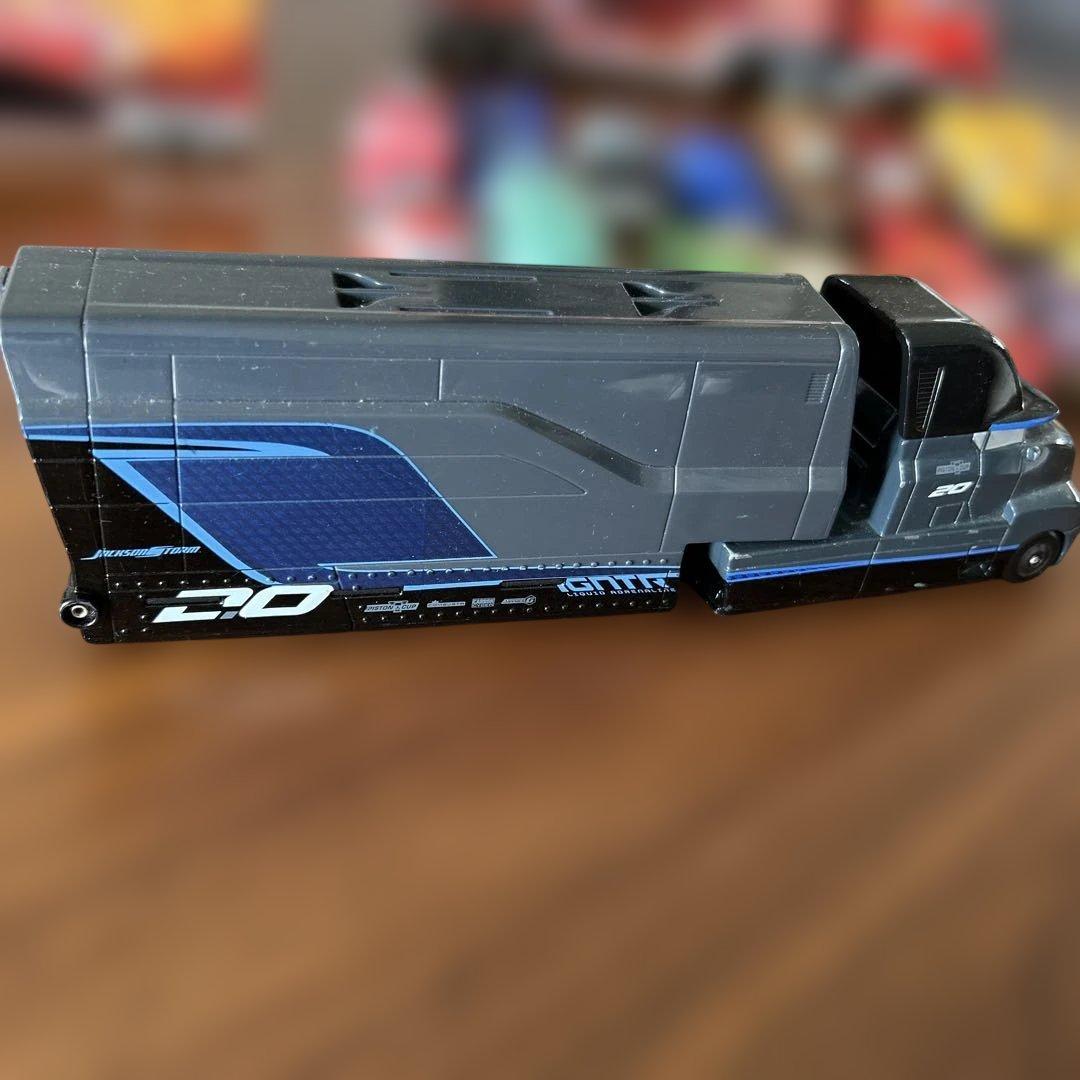 カーズ　トミカ23台セット