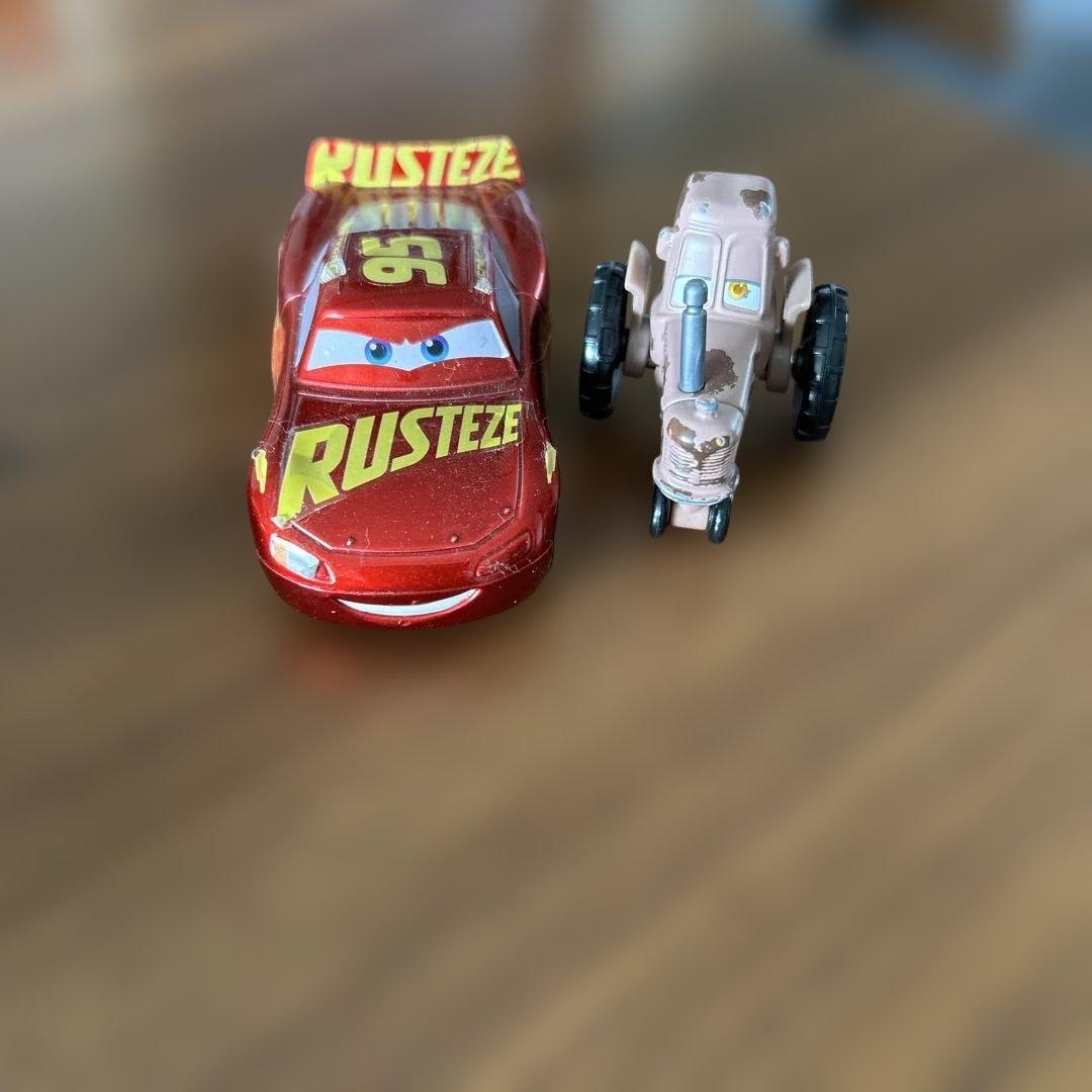 カーズ　トミカ23台セット