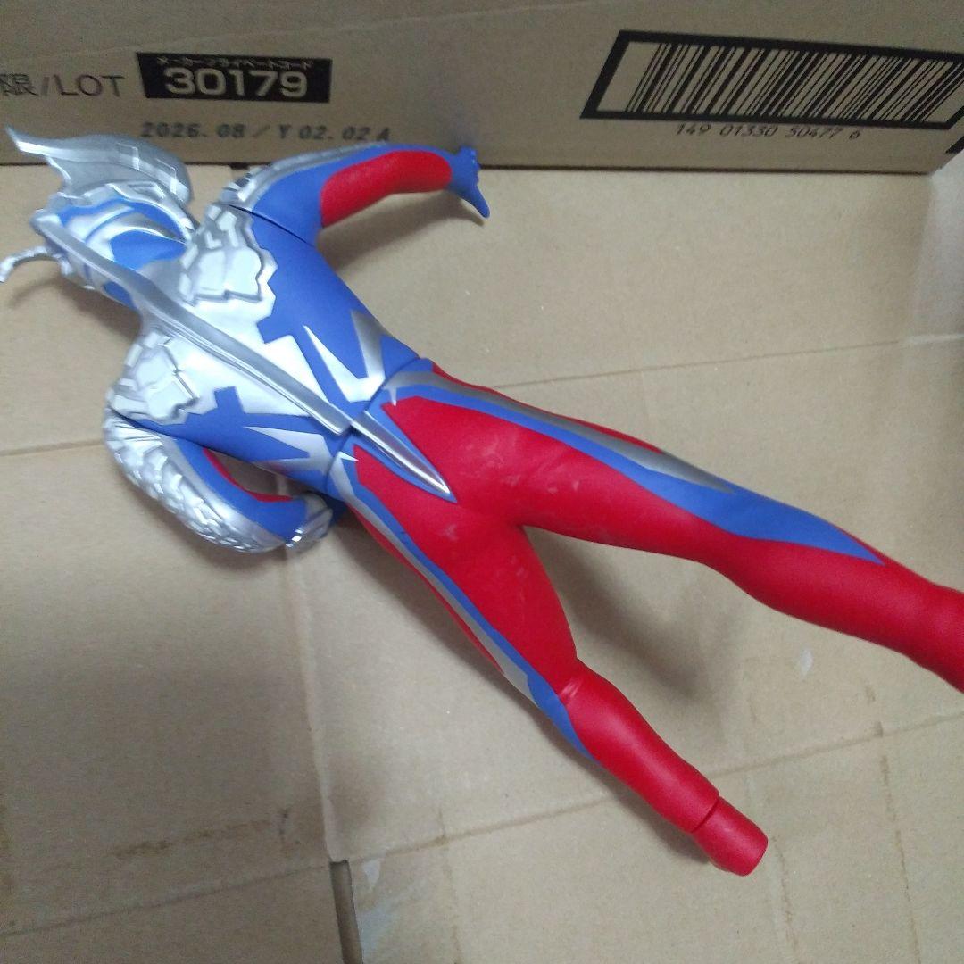 【処分まとめ売り】ウルトラマン旧ソフビ人形＋大きいウルトラマンゼロソフビ