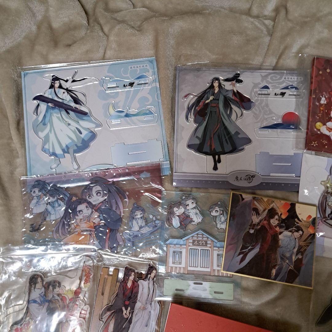 魔道祖師 屏風 アクリルスタンド クリアカード 色紙 ポーチ