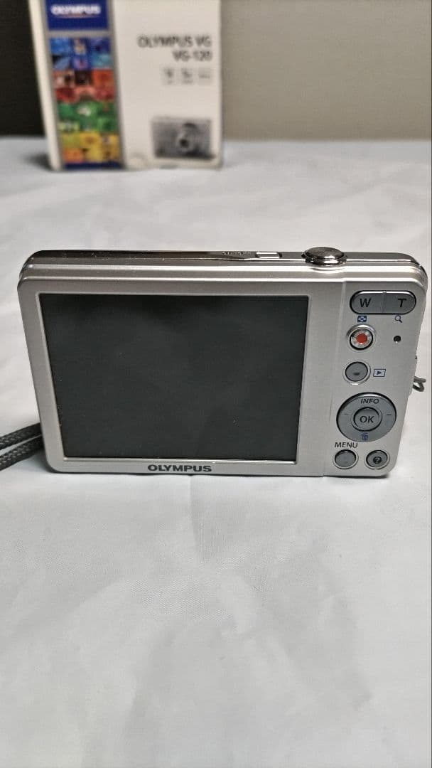 デジタルカメラ OLYMPUS VG-120