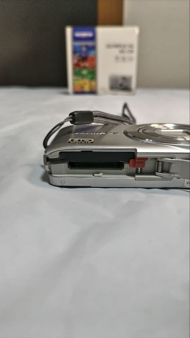 デジタルカメラ OLYMPUS VG-120