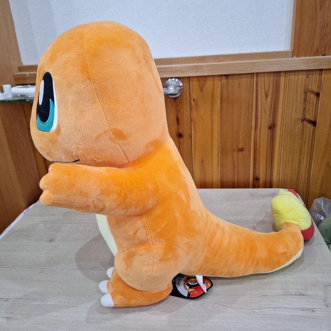 ポケモンセンター　等身大　フシギダネ　ゼニガメ　ヒトカゲ　ぬいぐるみ