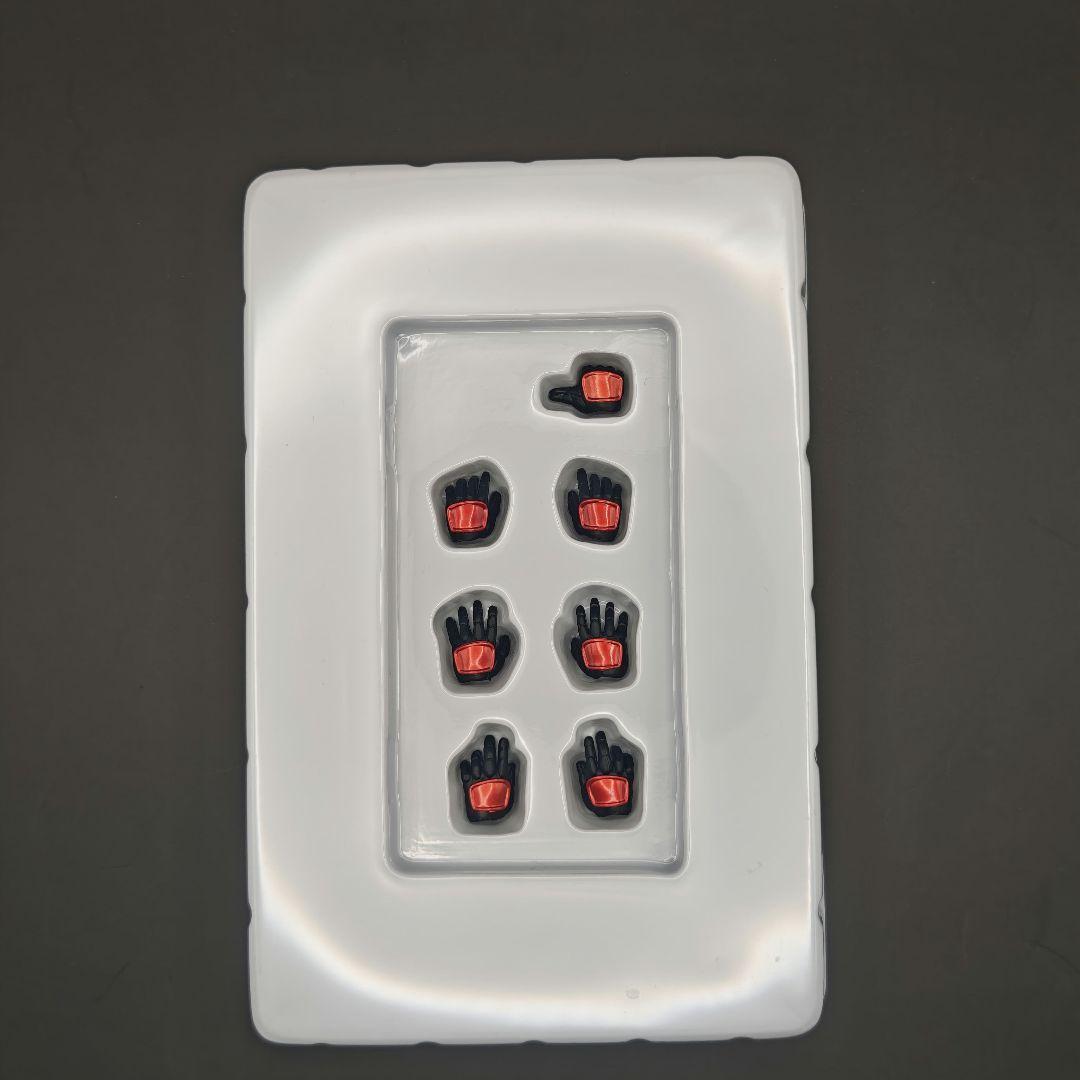 開封済み未使用 真骨彫 仮面ライダークウガ ディケイドver. マイティフォーム