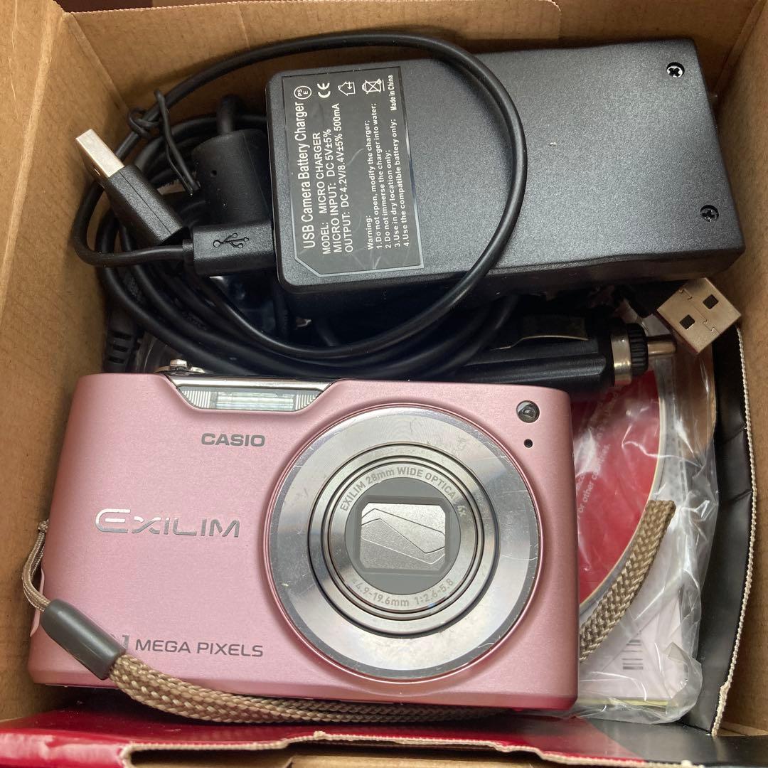 デジカメ　CASIO 美品　一式セット