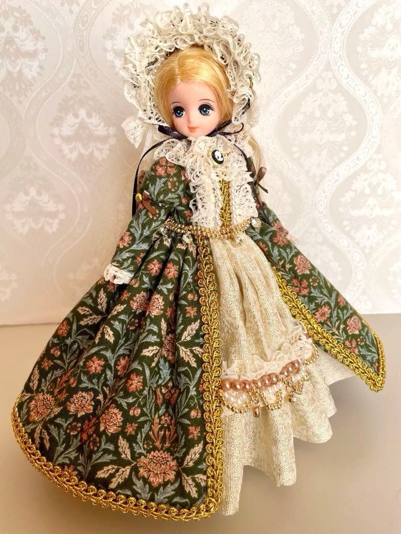 リカちゃん服　アンティーク風ドレス　２点セット　ハンドメイド