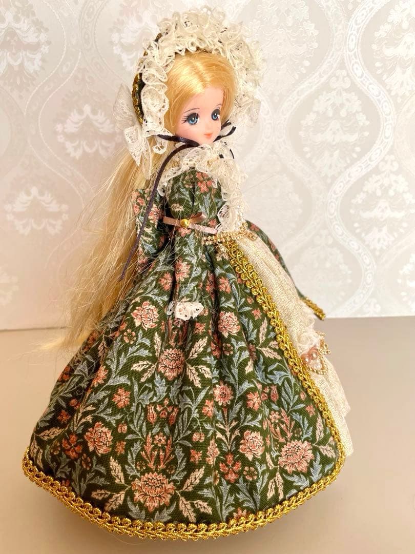 リカちゃん服　アンティーク風ドレス　２点セット　ハンドメイド